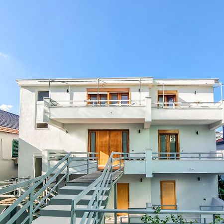Villa 27 Residence ティラナ エクステリア 写真