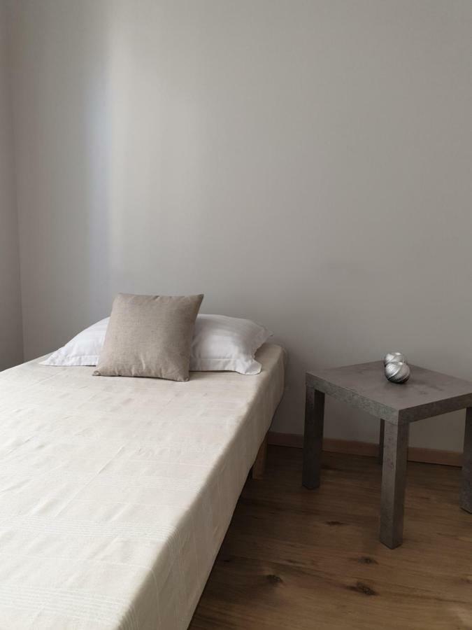 Villa 27 Residence ティラナ エクステリア 写真